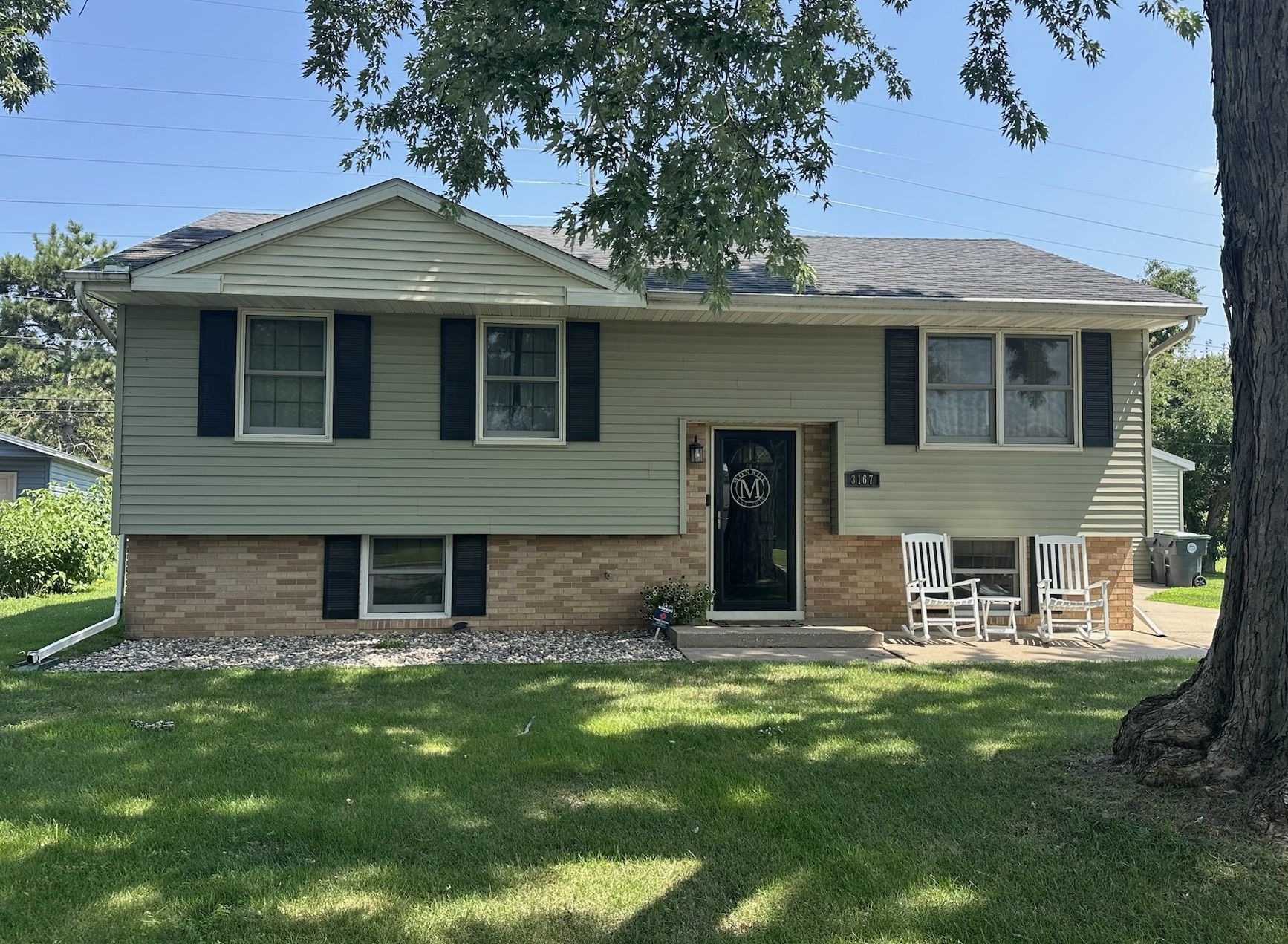 La Crosse Home, WI Real Estate Listing